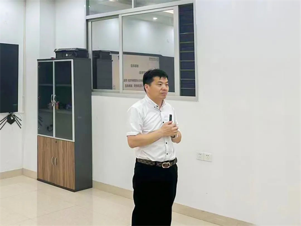 万向注册项目总监涂亚清老师致辞